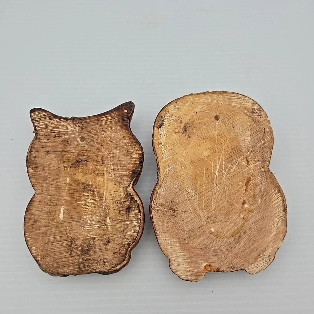 Two Vintage Owls Wall Plaques 1970s Gold & Brown‎